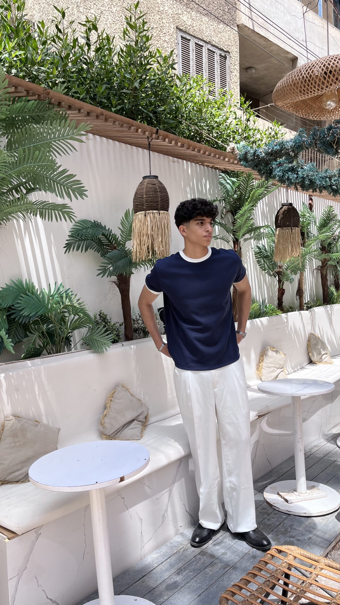 White Pleated pants - Image 2